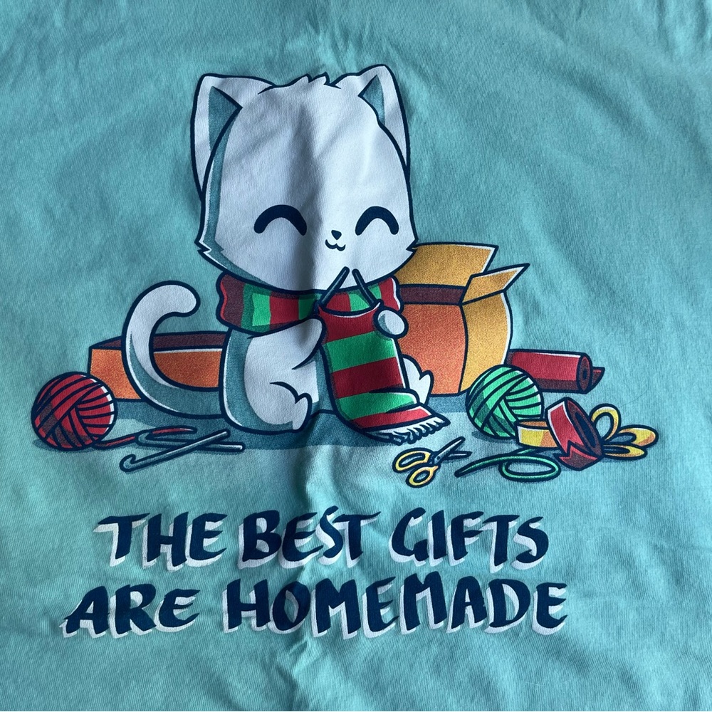 Graphic Tee women’s medium
